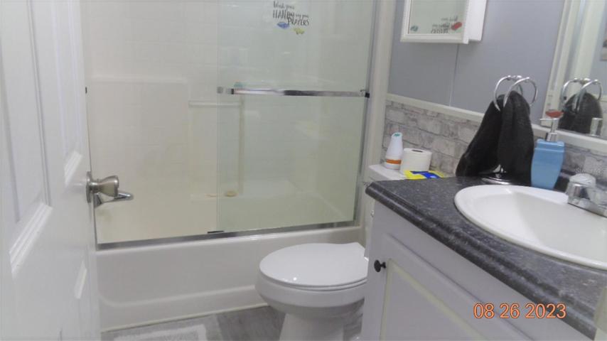 Main bathroom