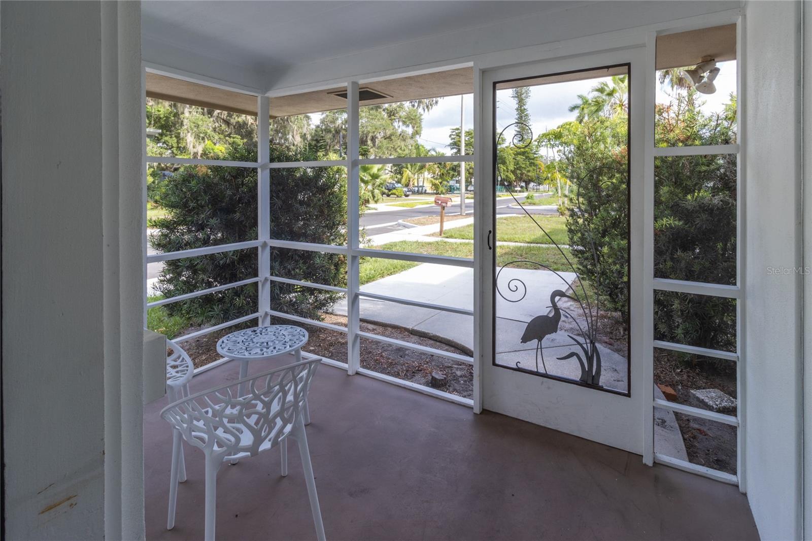 212 smaller 1 bed/1 bath