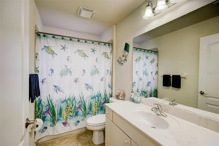 Bathroom 2.