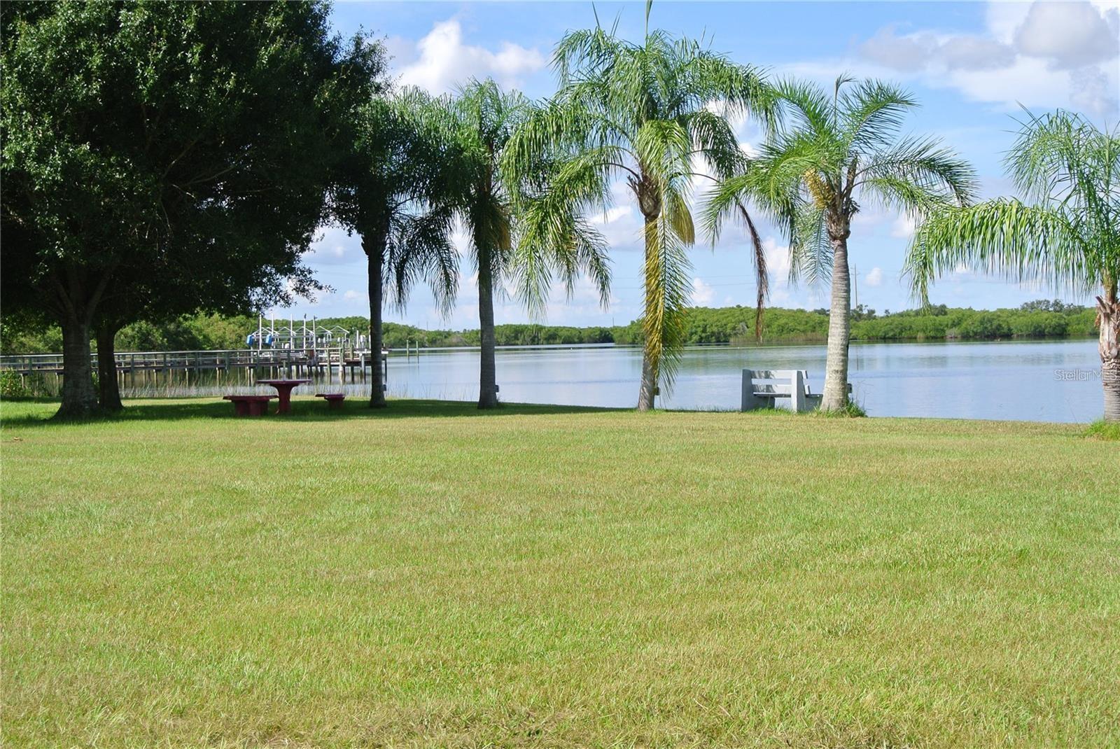 Peace River Shores community park