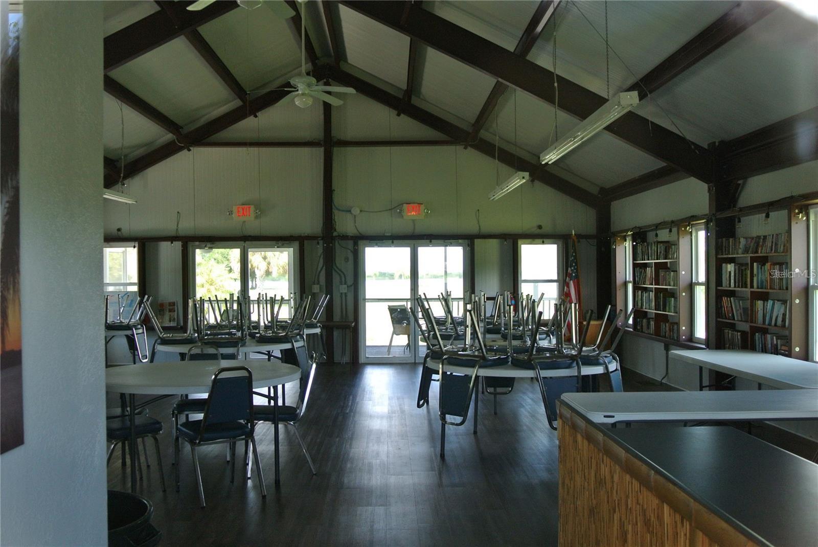 Peace River Shores clubhouse
