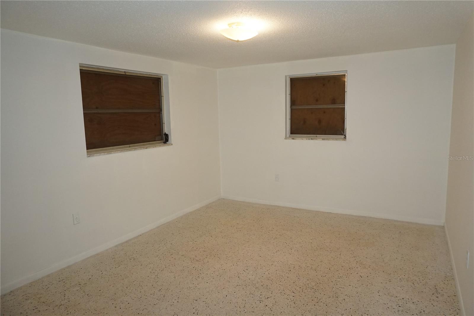 Unit B bedroom