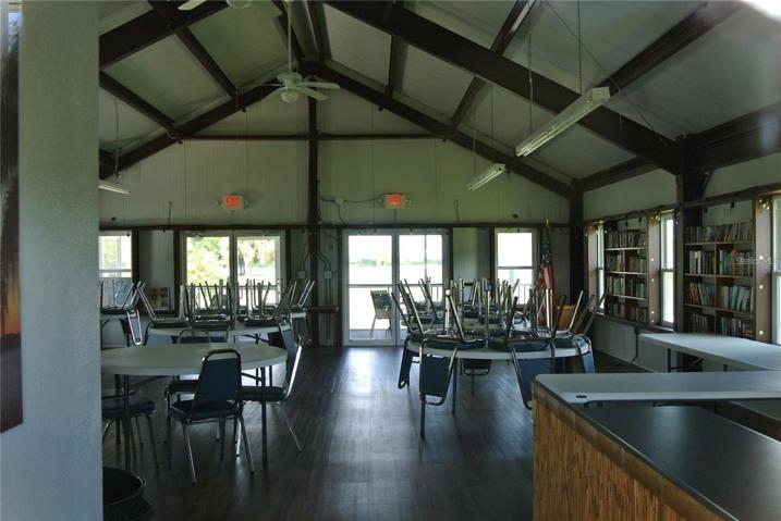 Peace River Shores clubhouse