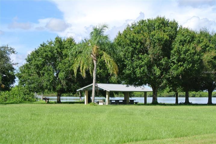 Peace River Shores picnic pavillion