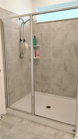 Master Bath - Shower