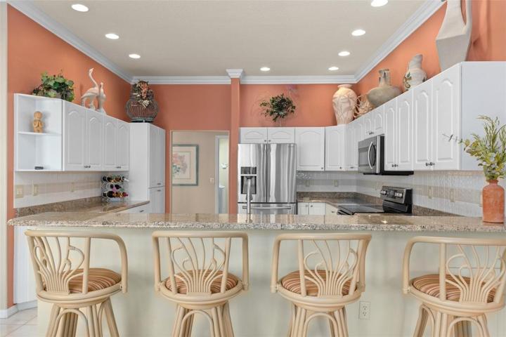 BREAKFAST BAR