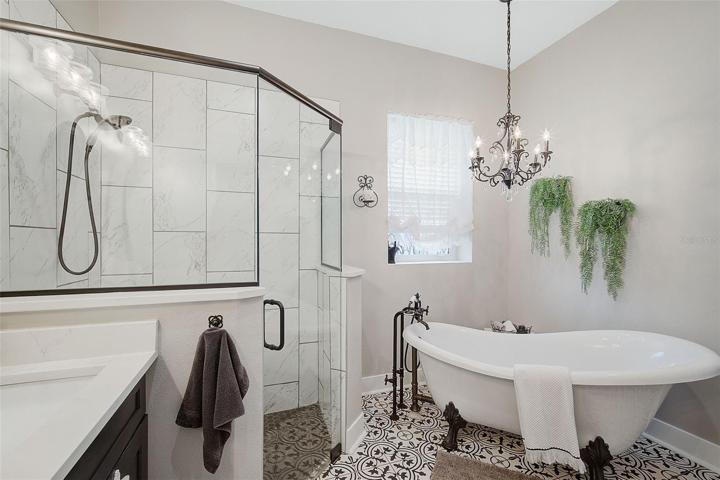 Primary En-Suite