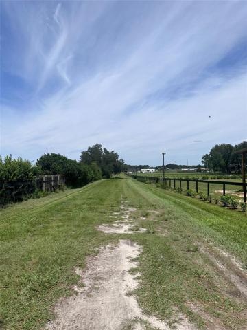 DRIVEWAY/EASTMENT TO PROPERTY