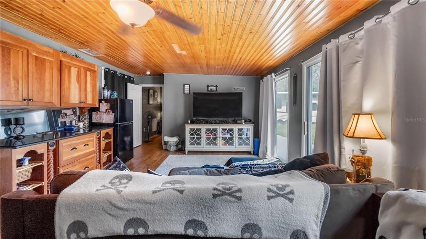 IN-LAW SUITE