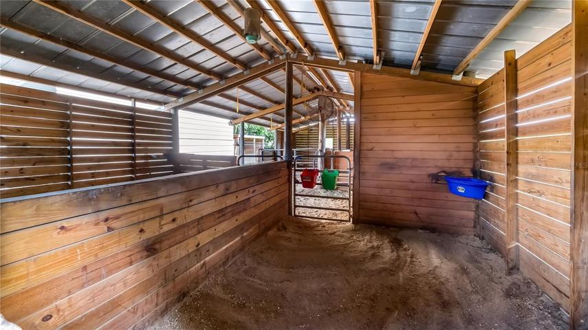 BARN