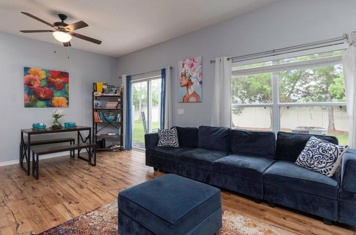 Lots of room for entertaining!