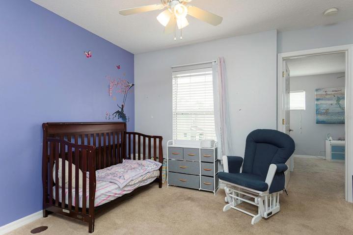 Upstairs bonus room!