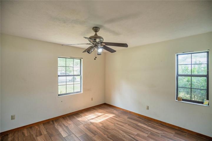 Guest bedroom