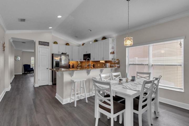Kitchen and breakfast nook