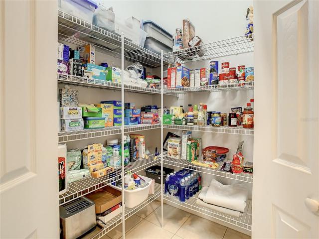 Large Pantry!