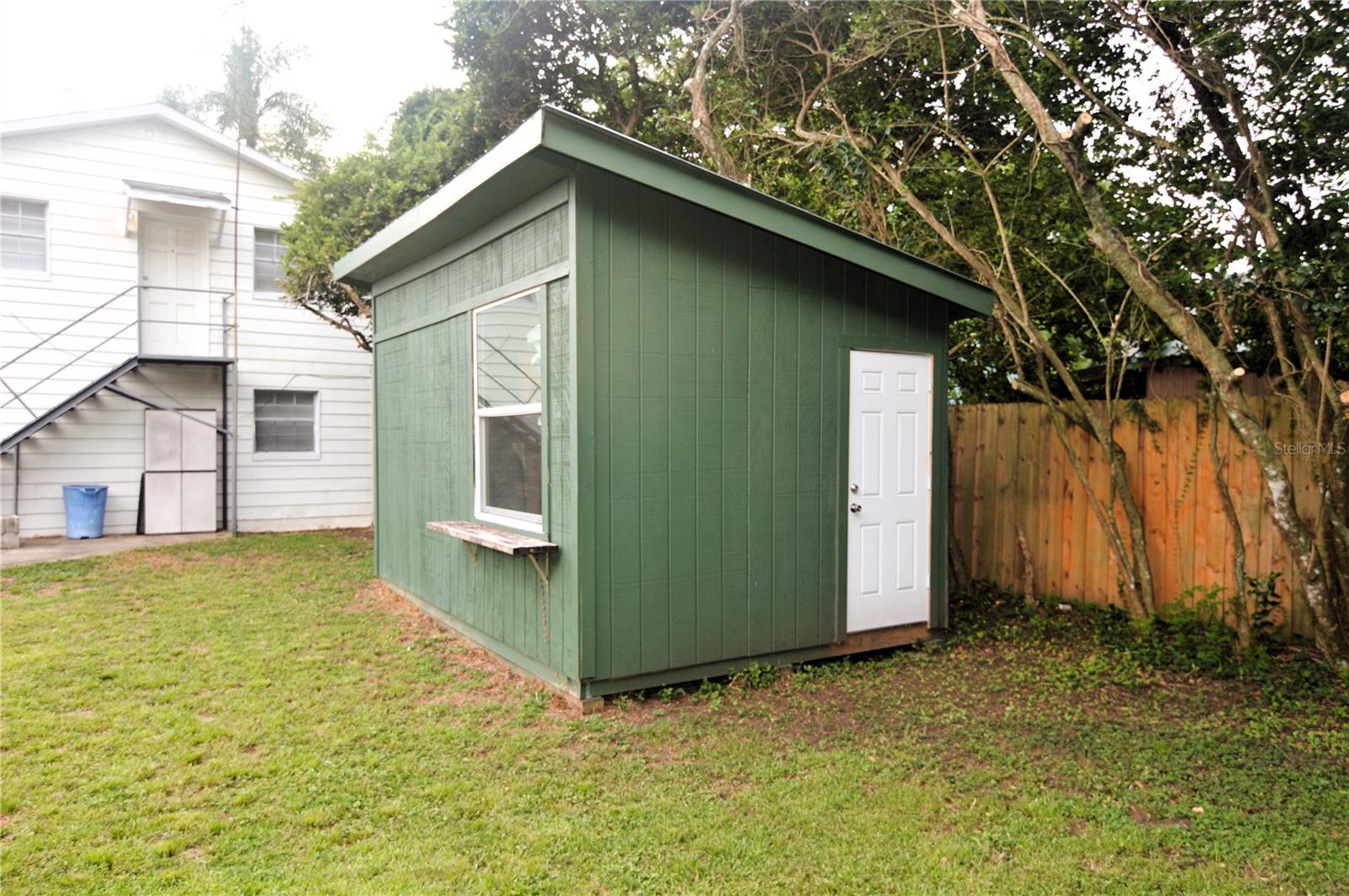 10'x16' utility shed