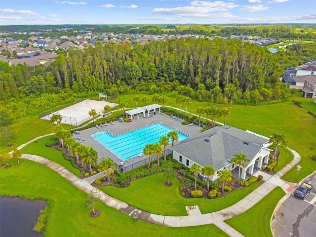 Community pool