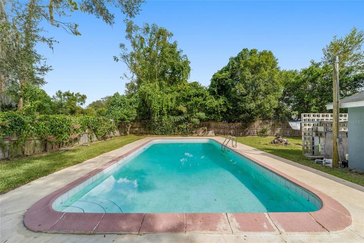 pool