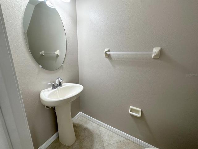 1170