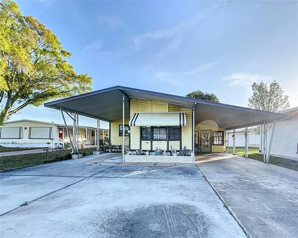 Make this wonderful home yours today!