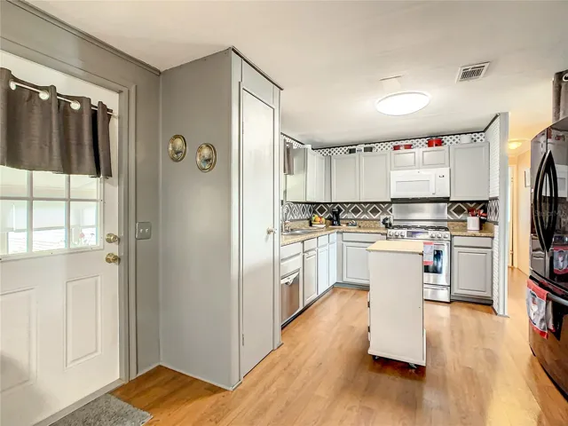 Kitchen with lots of storage space