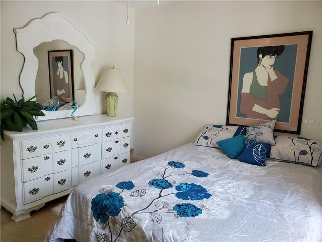 Guest bedroom
