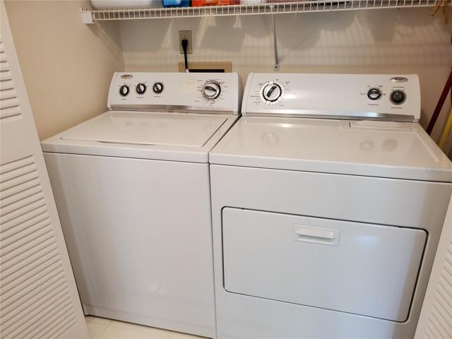Full size Washer & Dryer