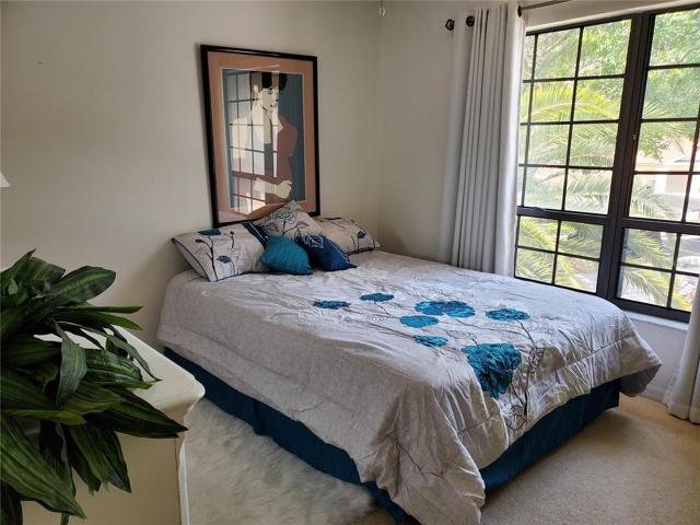 Guest bedroom
