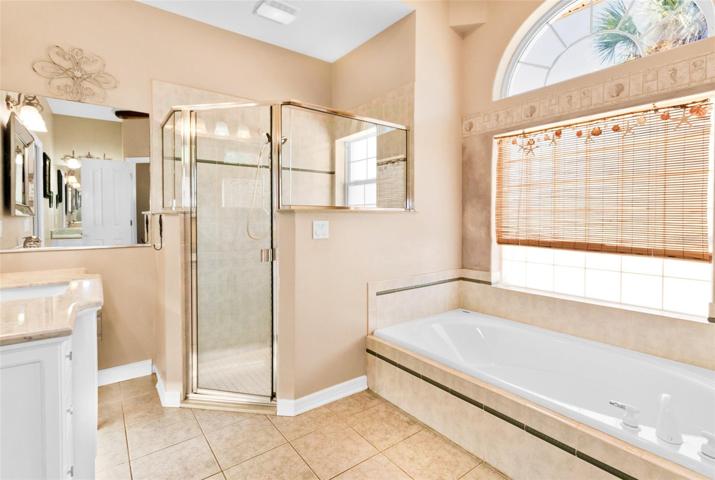 Master Bath with Soaking tub