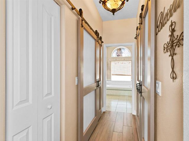 Double Walk-in ClosetsCutom made