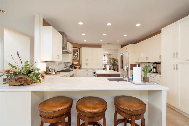 Breakfast bar with additional sink