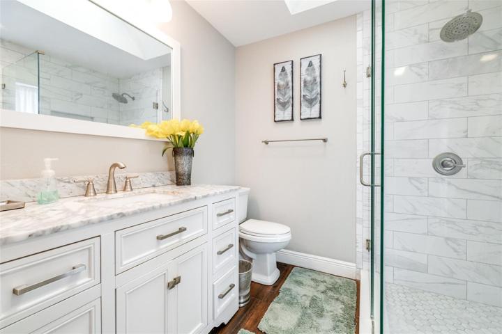 master bedroom bath