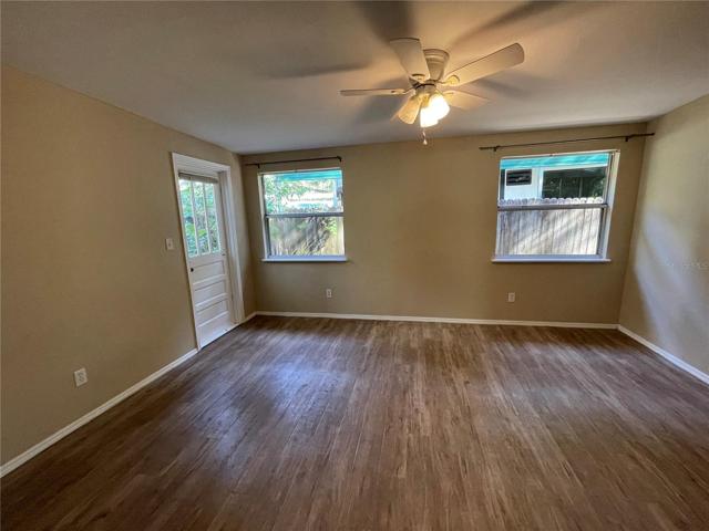 FAMILY ROOM/BONUS ROOM
