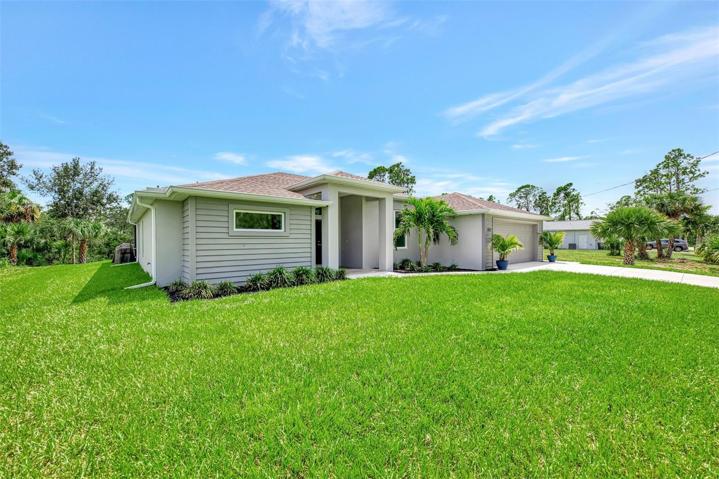 Side angle of this magnificent home on 3 lots!
