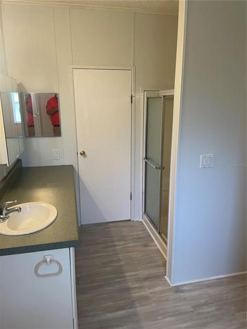 Master bath with shower