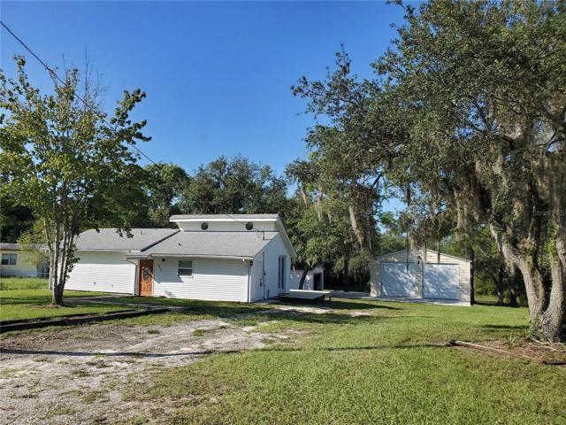 9810 Lake Dr
