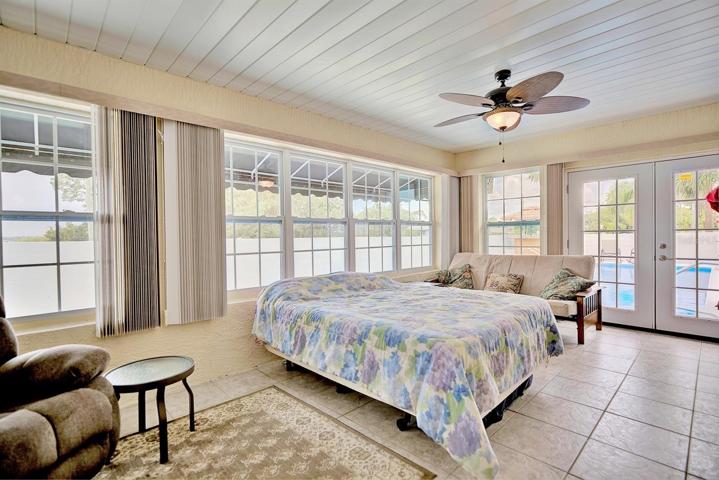 Florida room currently be used for visitors