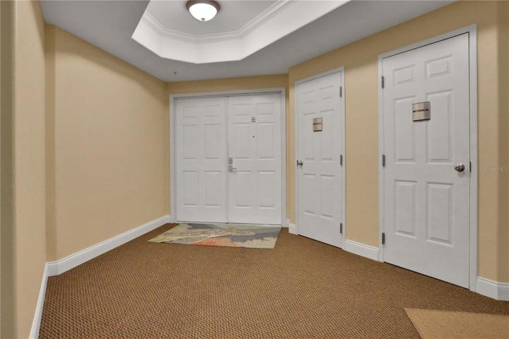 Double door entry