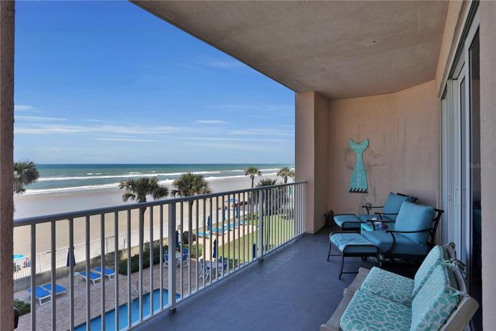 Balcony oceanfront