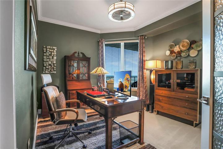 Office or guest bedroom