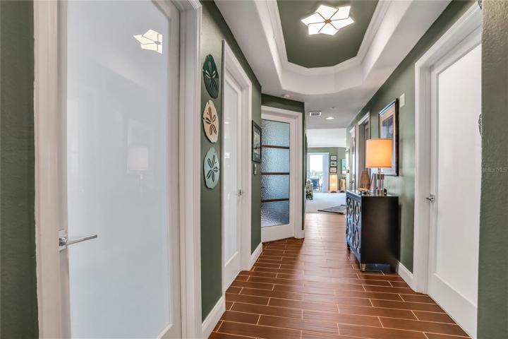 Hallway to bedrooms