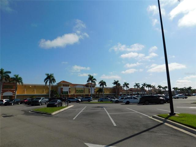 Shopping in Cocoplum Village, North Port.