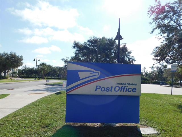 Post office by City Hall