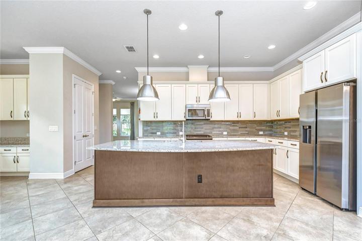 Expansive center island with seating!