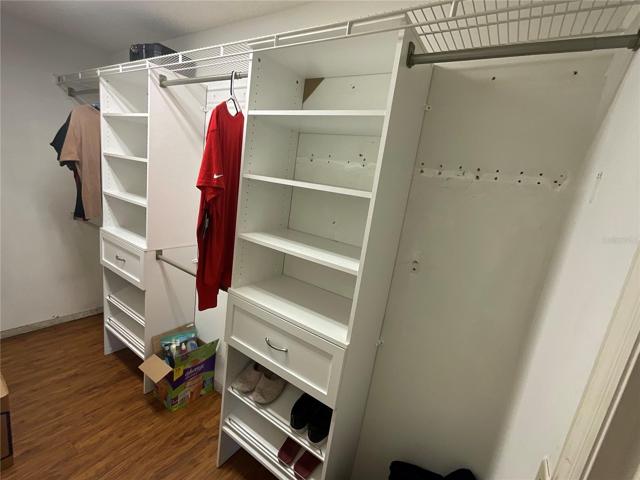M Closet