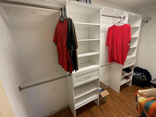 M Closet