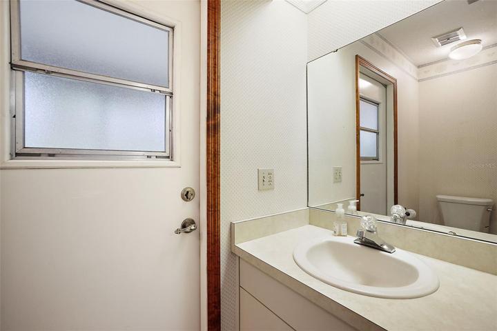 One Half Bath 3 en-suite to bedroom 2