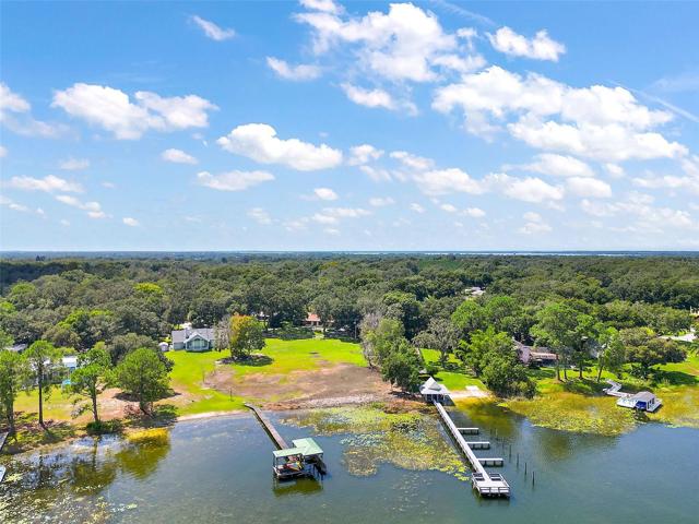 Located directly across from Lake Joanna (in between the two docks!), you have unobstructed views!