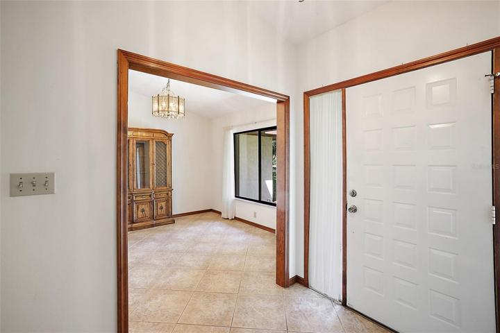Formal dining room entrance