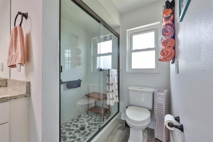 Master Bath w/Shower